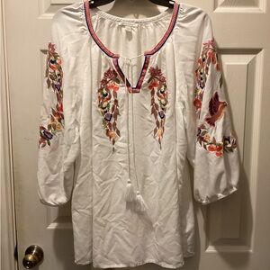 Cato White Tunic with Colorful Embroidery